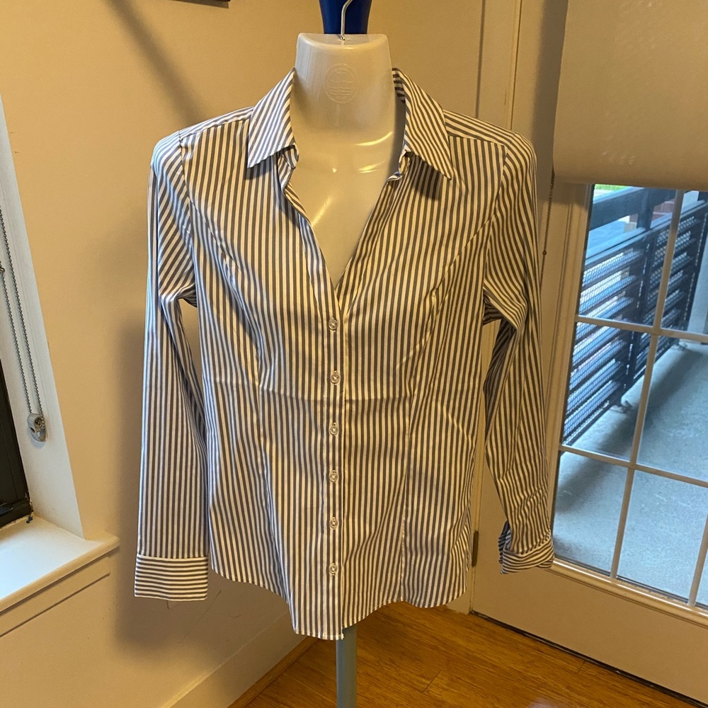 Express Ultimate Essential Shirt